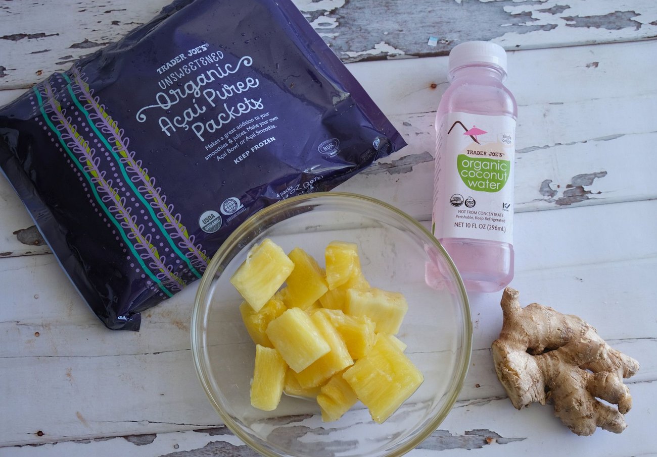 This simple smoothie has just four ingredients: açaí, pineapple, ginger, and coconut water!