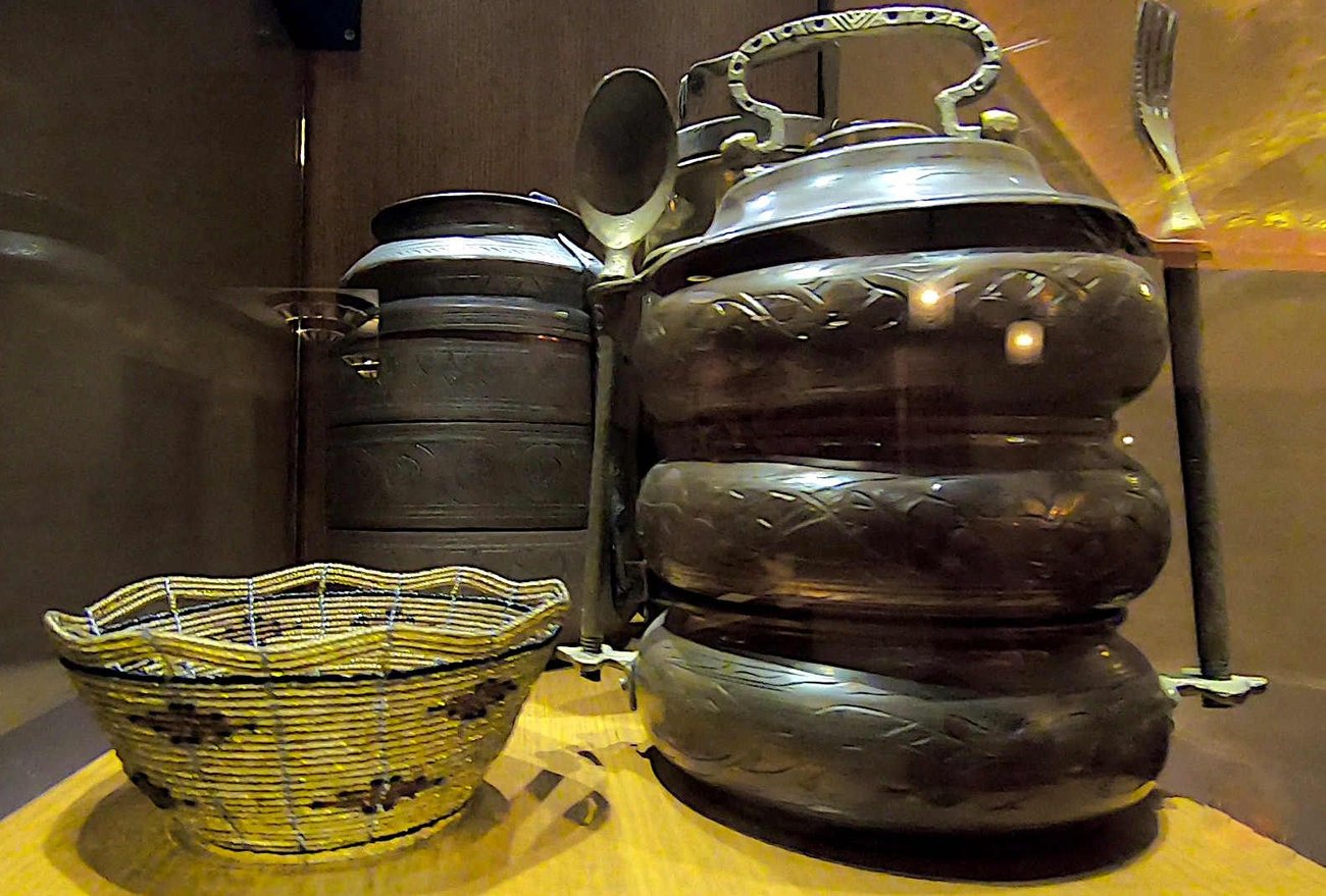 On the right is a tiffin, which gave its name to the restaurant it's displayed in.