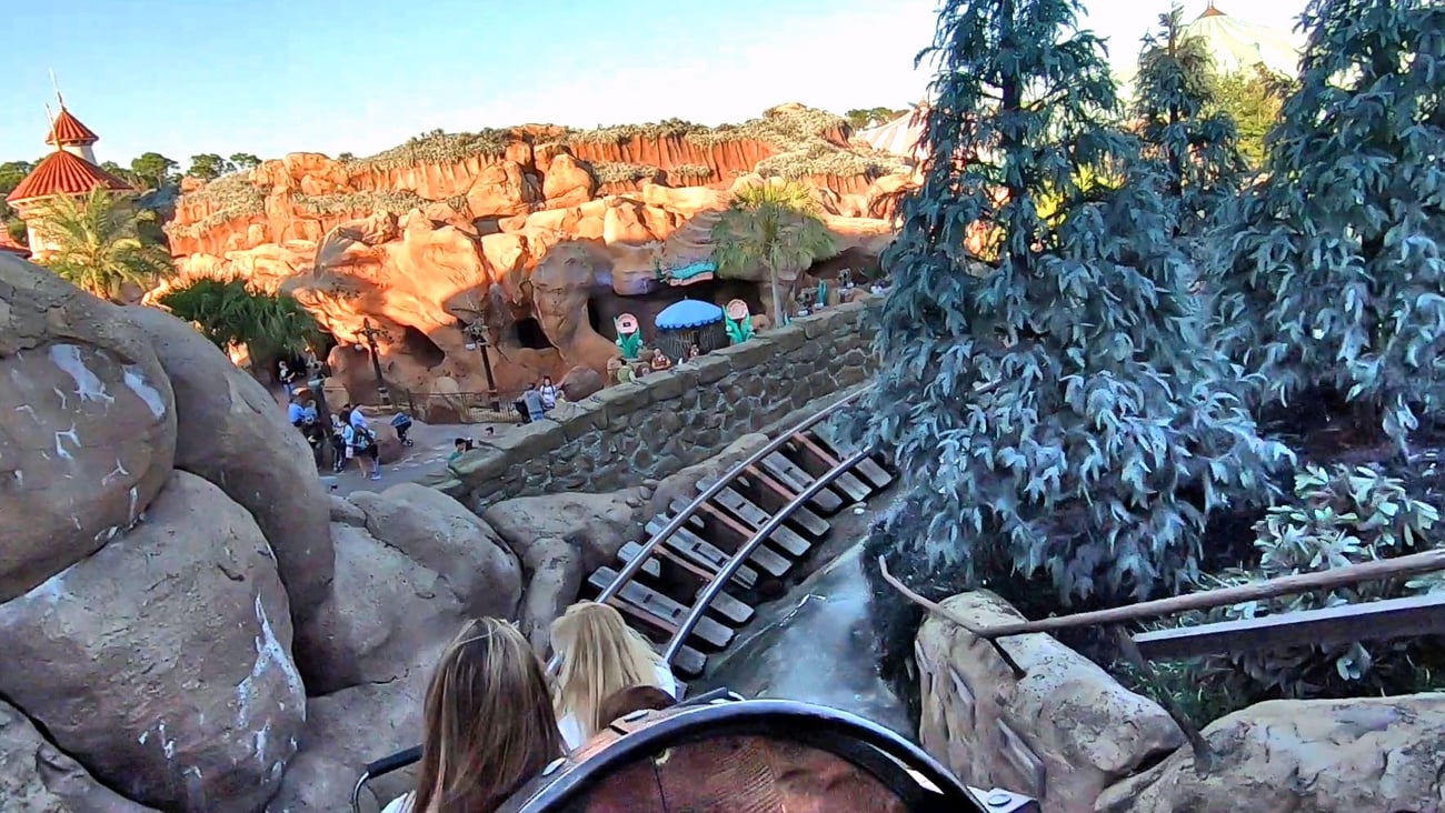Although there are some small drops, the ground is right below the tracks the whole time, making this ride more palatable for those of us who are afraid of heights.