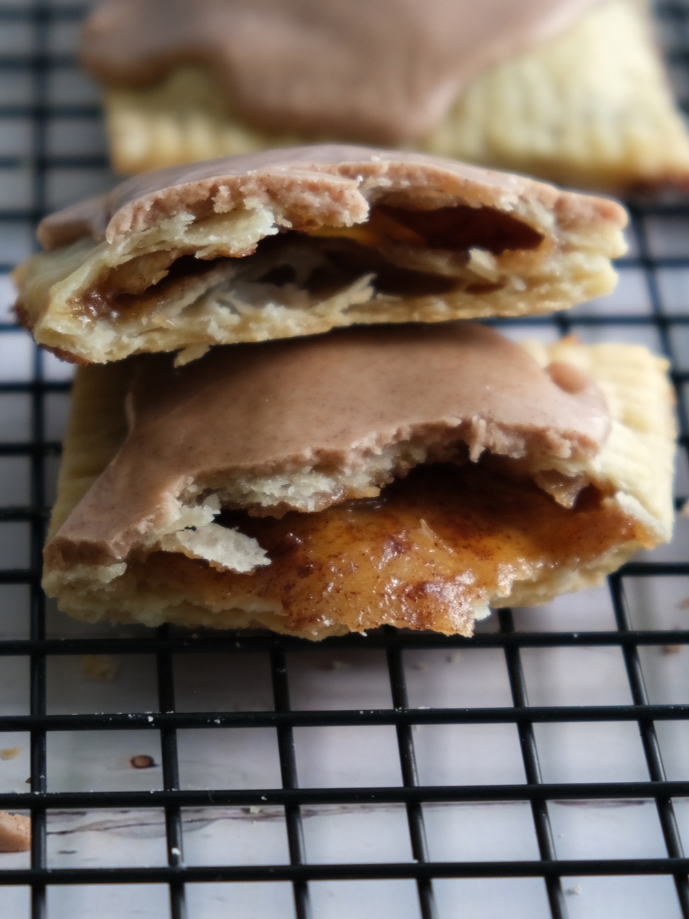 Brown Sugar & Cinnamon Vegan Pop-Tarts